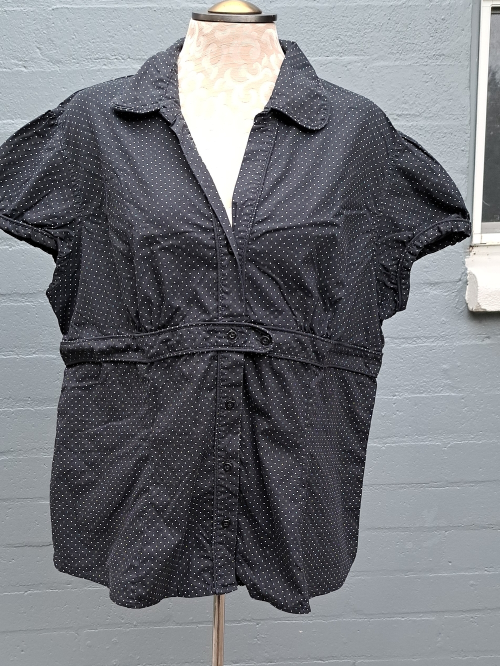 No Boundaries Black Button-Front Polka Dot Short Sleeve Top